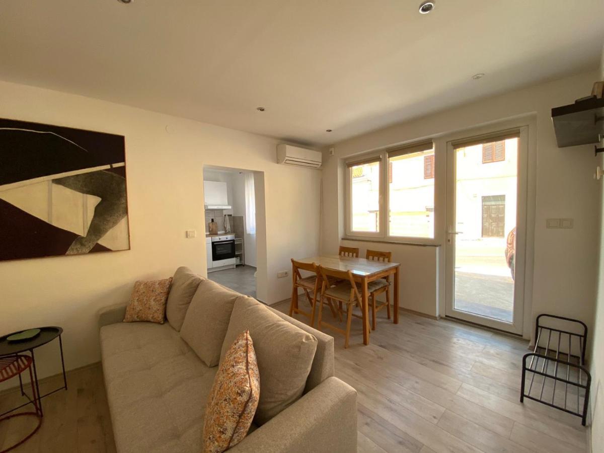 Apartman Cukar Pula Exterior foto