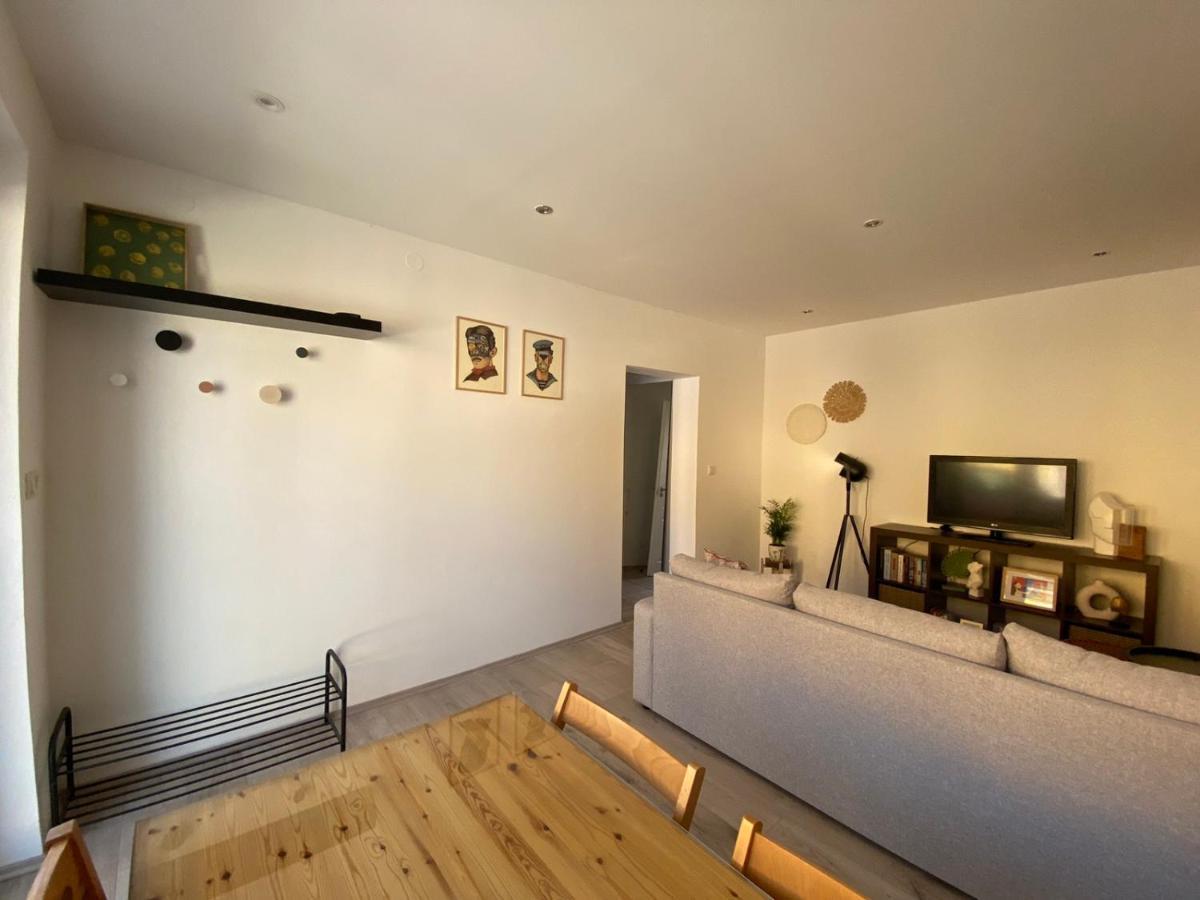 Apartman Cukar Pula Exterior foto